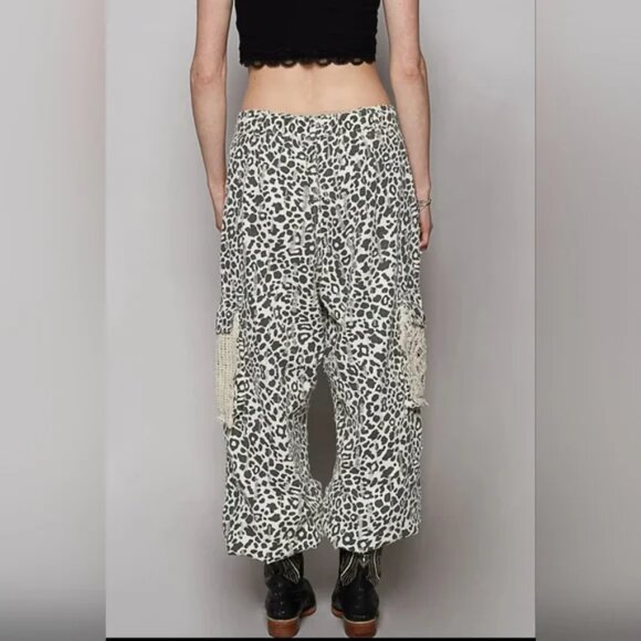 POL Leopard Print Joggers Pants Small Vintage Lace Crochet Patchwork Distressed - Picture 5 of 5